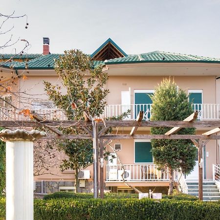 Hotel Aigli Farsala Екстериор снимка