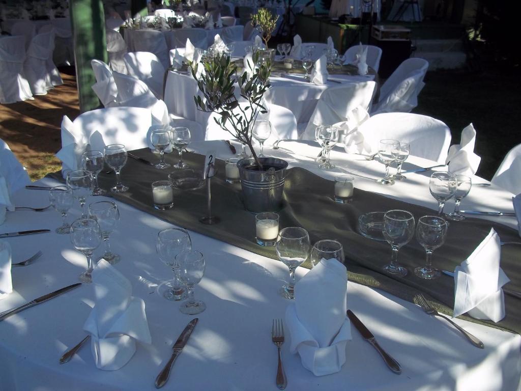 Hotel Aigli Farsala Екстериор снимка