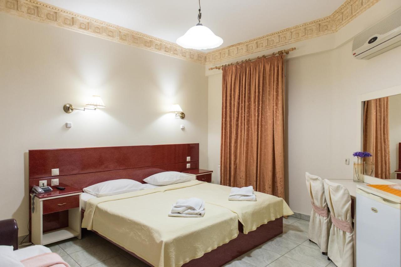 Hotel Aigli Farsala Екстериор снимка