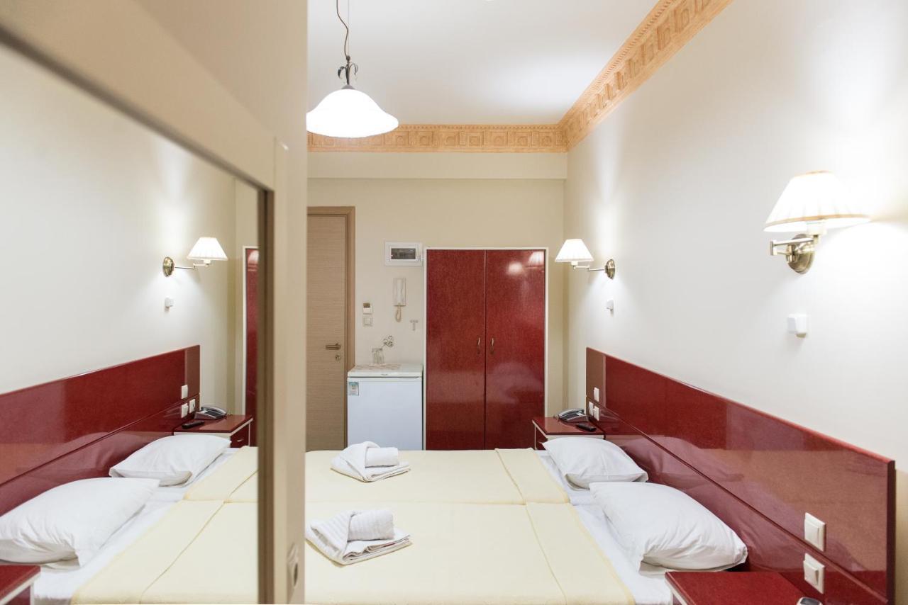 Hotel Aigli Farsala Екстериор снимка