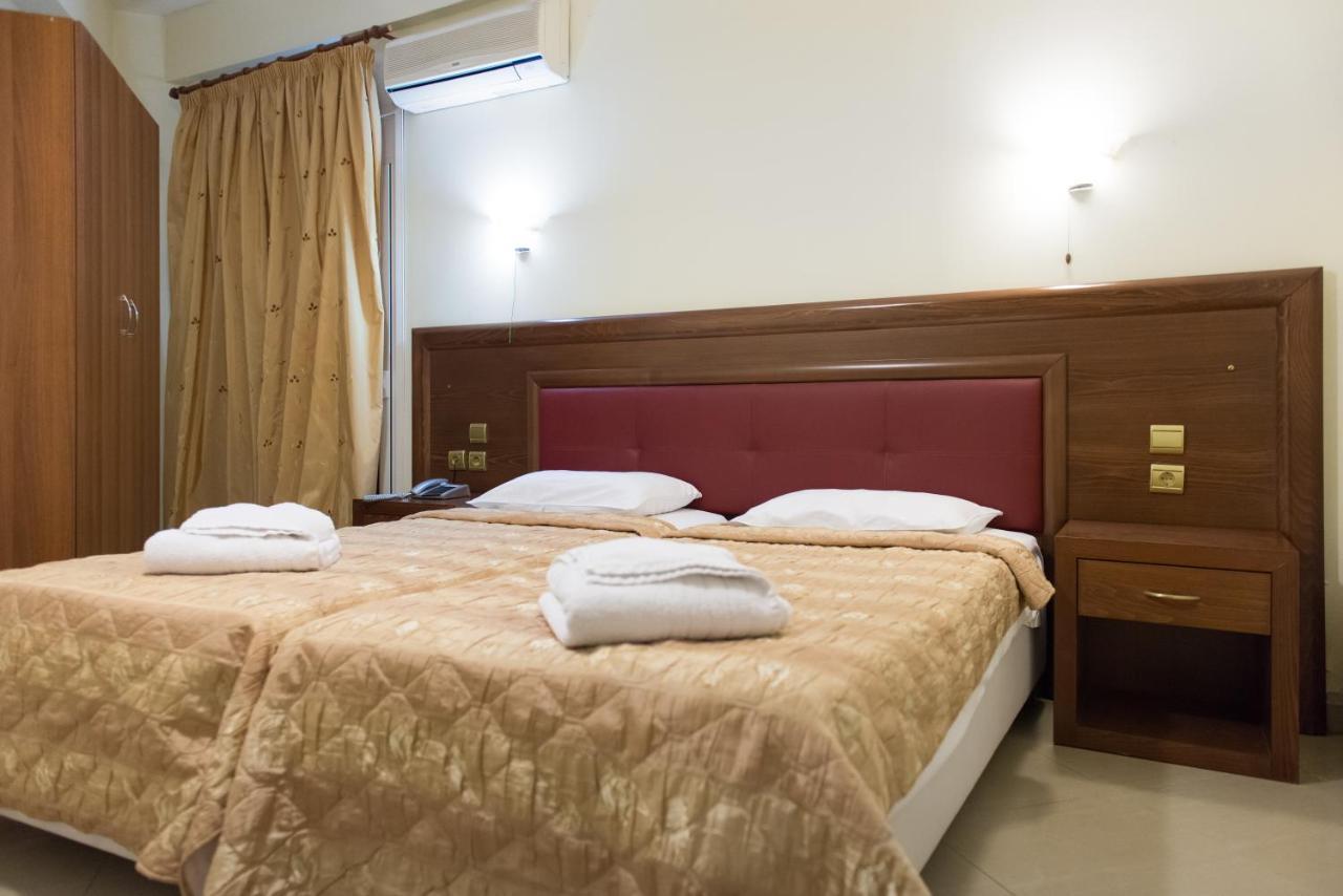 Hotel Aigli Farsala Екстериор снимка