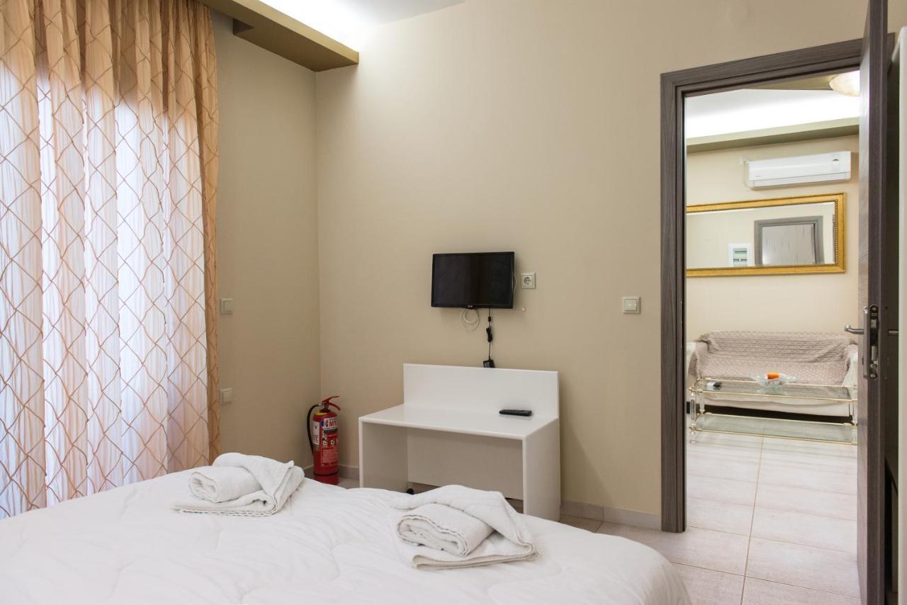 Hotel Aigli Farsala Екстериор снимка